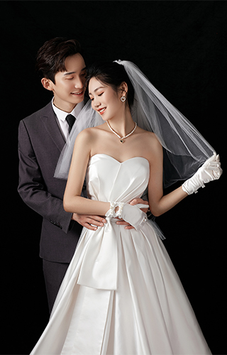 <b>9月第一季</b>
